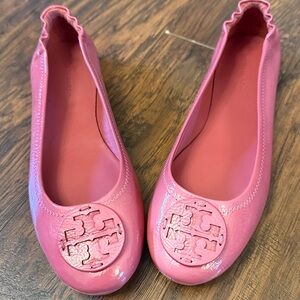 Tory Burch Minnie Travel Ballet flat in Washed Berry BRAND NEW sz 8